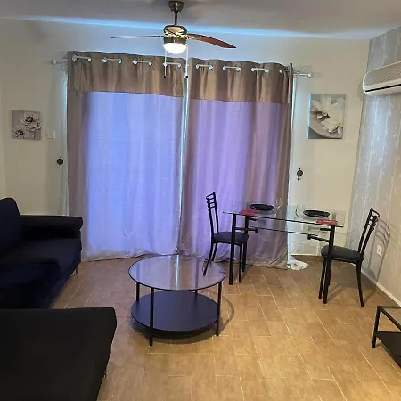 Stunning 1-bed In Larnaca Near The Sea *